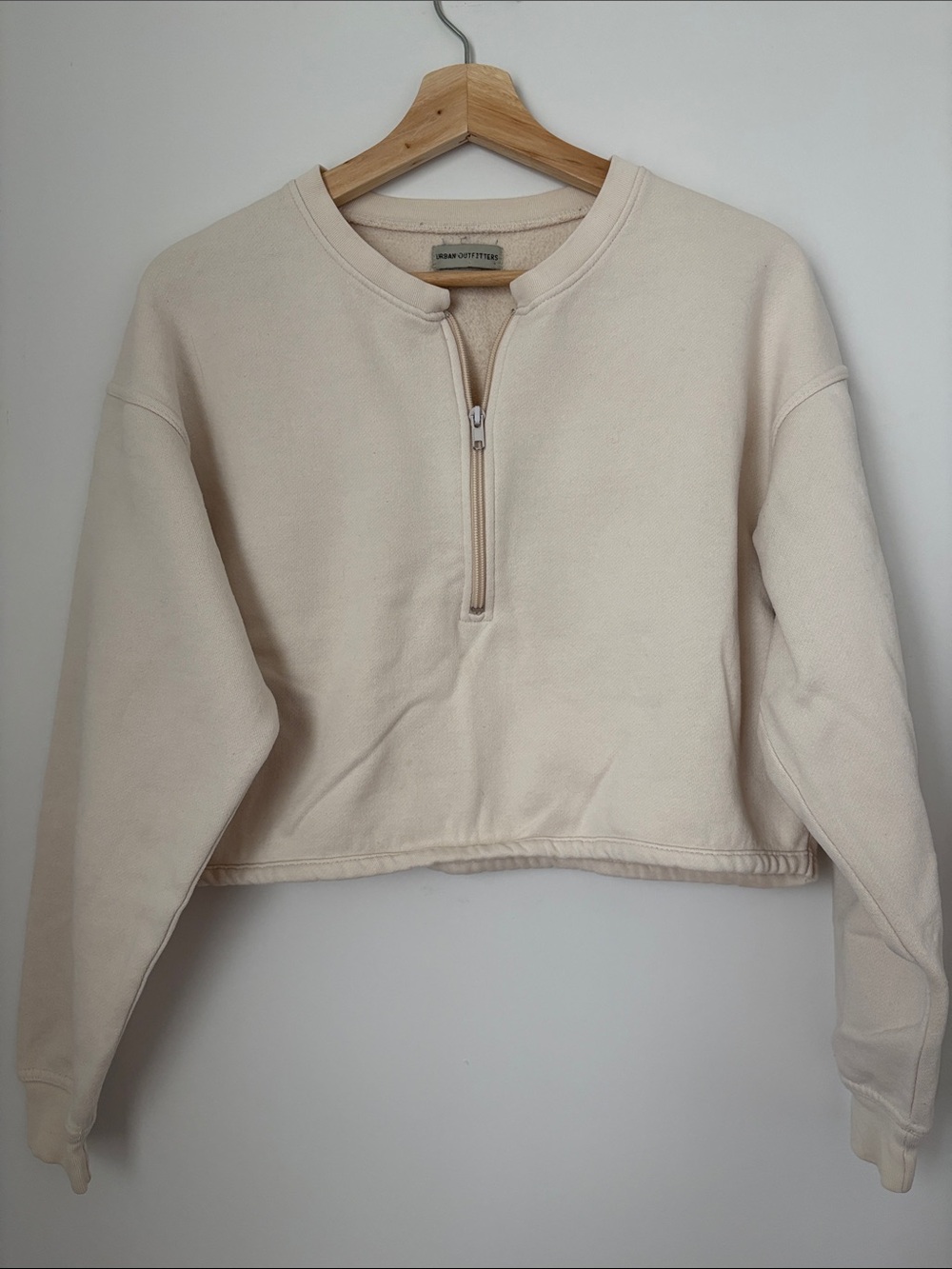 Urban Outfitters Cropped Half-Zip Sweatshirt - Cream